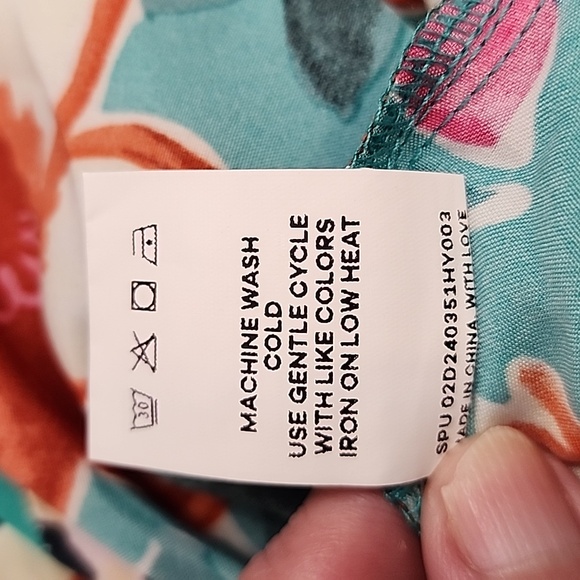 NEW Bloomchic Floral Wrap Ruffle Cap Sleeve - Picture 5 of 6